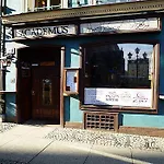Academus Pub & Couette-café Wrocław