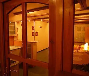 Academus Pub & Nocleg ze śniadaniem