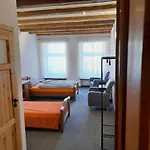 Bed & Breakfast Academus - Pub, Rooms, Cider 4*