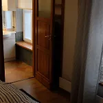 Bed & Breakfast Academus - Pub, Rooms, Cider