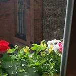 Academus - Pub, Rooms, Cider Bed & Breakfast