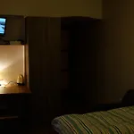 Academus - Pub, Rooms, Cider Bed & Breakfast