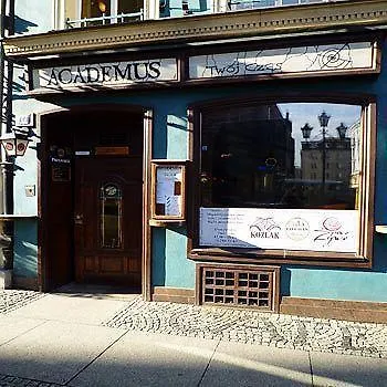 Academus - Pub, Rooms, Cider Couette-café Wrocław