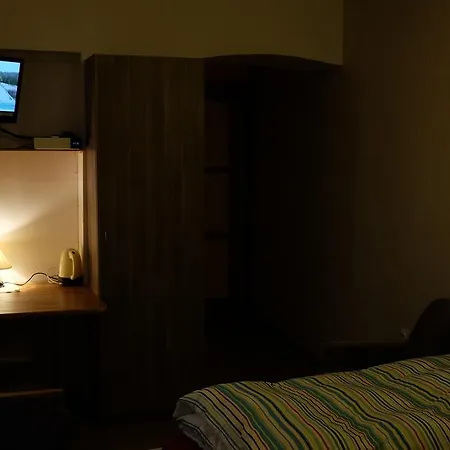 Academus Pub & Bed & Breakfast