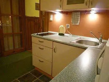 Bed & Breakfast Academus Pub &